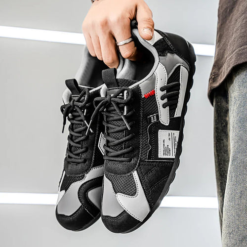 Trail Blazer Sneakers